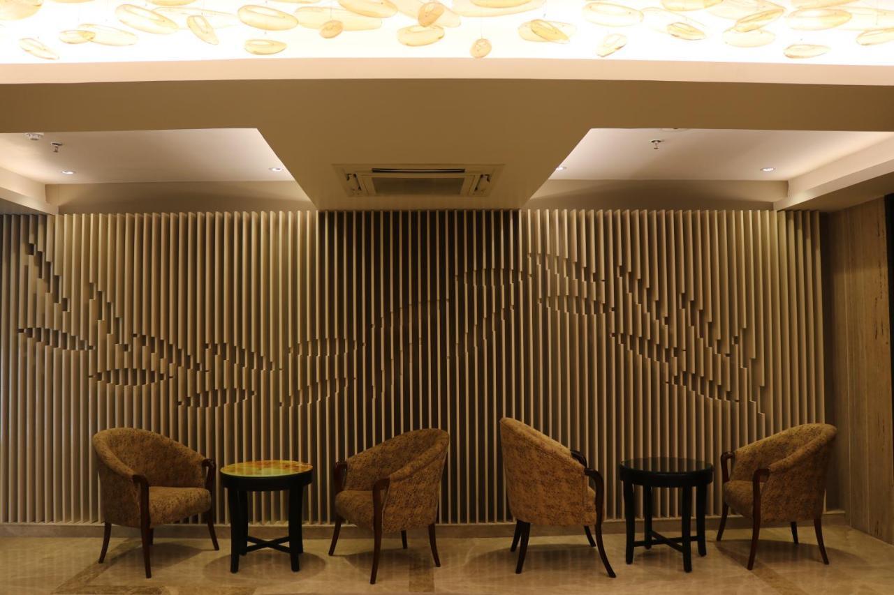 Chinhat Hotel Solitaire מראה חיצוני תמונה